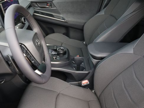 New 2026 Toyota C-HR AWD/4WD image 14