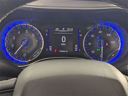 Used 2018 Chrysler Pacifica Touring Plus w/ S Appearance Package image 17