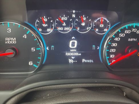 Used 2017 Chevrolet Suburban Premier AWD/4WD image 26