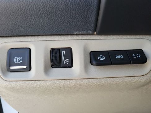 Certified 2023 GMC Acadia Denali AWD/4WD image 23