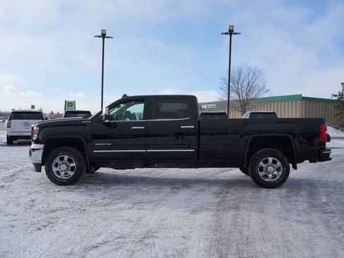 Used 2019 GMC Sierra 2500 SLT w/ Snow Plow Prep Package image 6