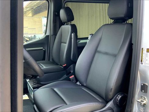New 2025 Mercedes-Benz Sprinter 2500 image 19