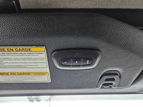 Used 2018 Jeep Wrangler Unlimited Sahara image 21