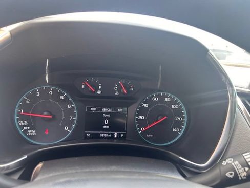 Used 2022 Chevrolet Equinox LS AWD/4WD image 23