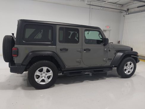 Used 2021 Jeep Wrangler Unlimited Sport AWD/4WD image 10