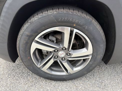 Used 2020 GMC Terrain SLT w/ Preferred Package FWD image 12