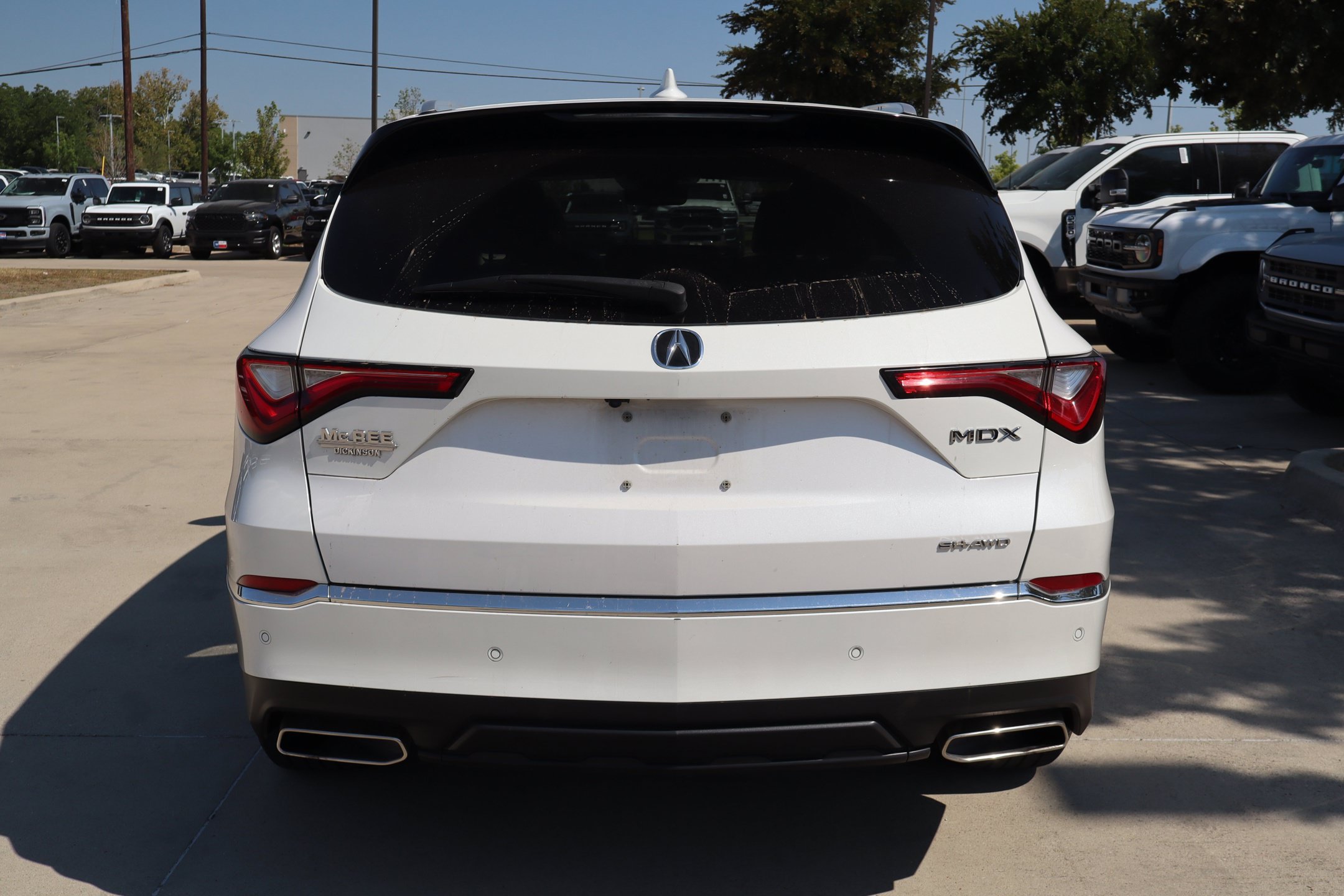 Used 2023 Acura MDX w/ Advance Package AWD/4WD image 4