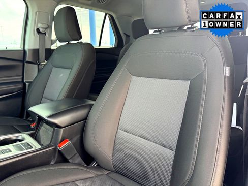 Used 2022 Ford Explorer XLT image 13