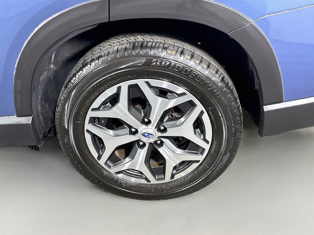 Used 2024 Subaru Forester Premium AWD/4WD image 33