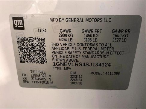 Used 2025 Chevrolet Traverse RS AWD/4WD image 32