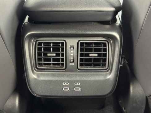 Used 2023 Toyota Crown XLE image 34