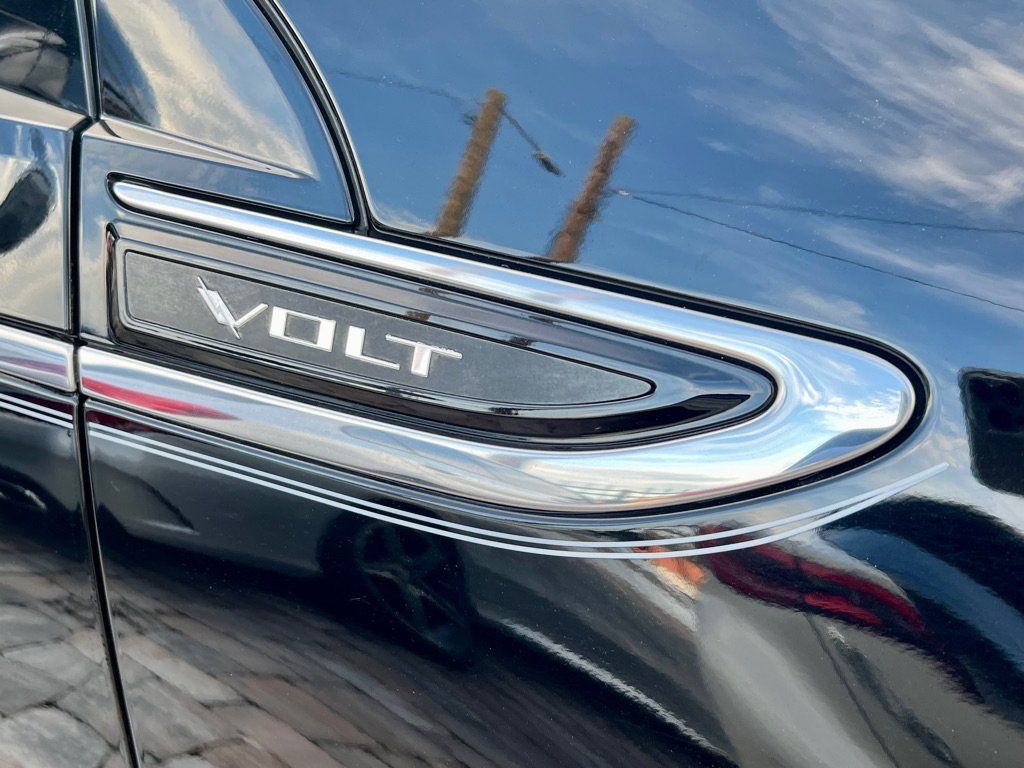 Used 2013 Chevrolet Volt FWD image 11