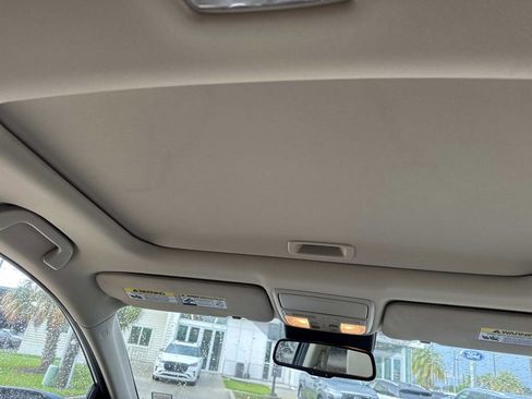 Used 2015 Honda CR-V Touring image 11