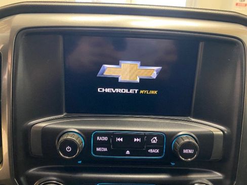 Used 2018 Chevrolet Silverado 1500 LTZ image 28