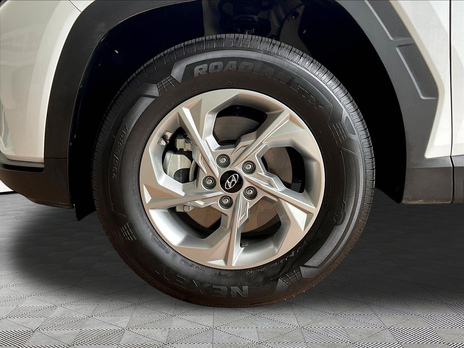 Used 2024 Hyundai Tucson SEL AWD/4WD image 30