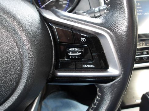 Used 2018 Subaru Outback 2.5i Limited w/ Popular Package #2 AWD/4WD image 17