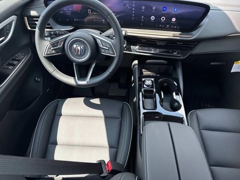 New 2025 Buick Envision Avenir image 17