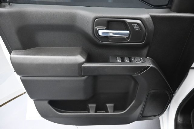 Used 2023 Chevrolet Silverado 1500 Custom w/ LPO, Dark Essentials Package AWD/4WD image 23