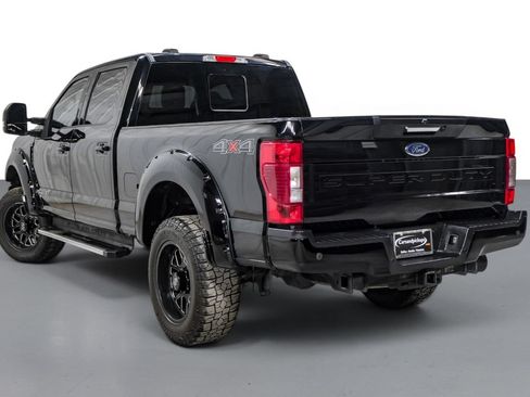 Used 2021 Ford F250 Lariat w/ Lariat Value Package AWD/4WD image 9
