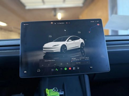 Used 2024 Tesla Model 3 Long Range AWD/4WD image 27