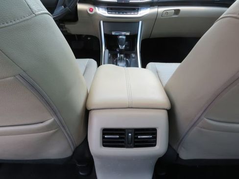 Used 2015 Honda Accord EX-L image 34