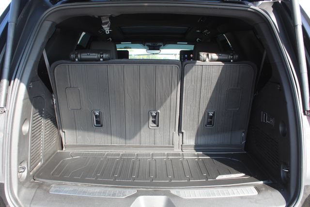 Used 2025 GMC Yukon Denali w/ Denali Reserve Package AWD/4WD image 5