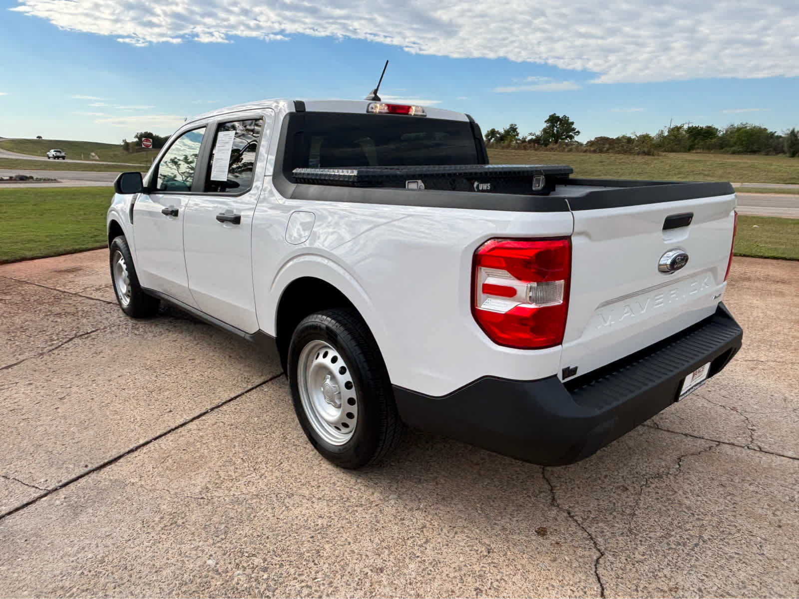 Used 2022 Ford Maverick XL w/ Equipment Group 100A Standard AWD/4WD image 5