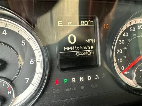 Used 2017 RAM 1500 Express RWD image 19