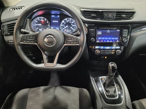 Used 2019 Nissan Rogue Sport SV FWD image 22