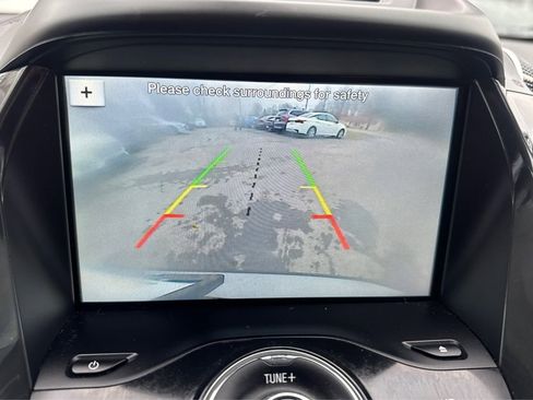 Used 2016 Ford C-MAX Energi SEL w/ Equipment Group 302A image 27