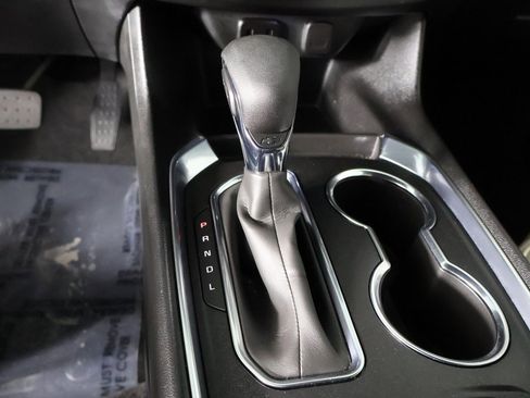 Used 2023 Chevrolet Traverse LS image 45