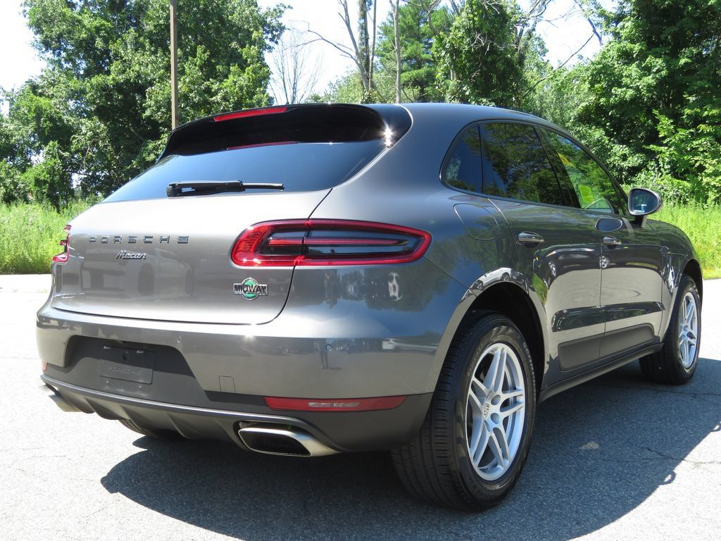 Used 2018 Porsche Macan Sport Edition AWD/4WD image 5