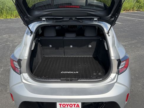 Used 2022 Toyota Corolla SE FWD image 9