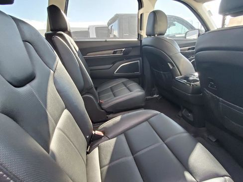 Used 2021 Kia Telluride EX w/ EX Premium Package image 6