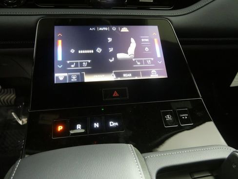 New 2026 INFINITI QX80 4WD image 23