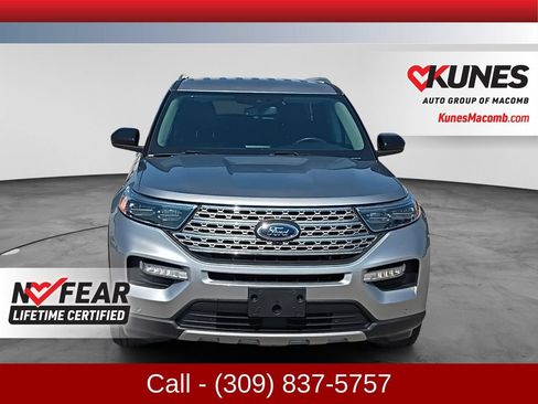 Used 2024 Ford Explorer Limited AWD/4WD image 2