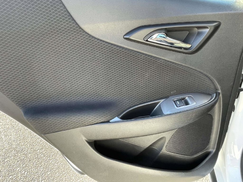 Used 2025 Chevrolet Malibu LT FWD image 22