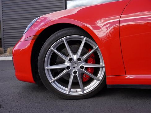 Used 2022 Porsche 911 Carrera S image 8