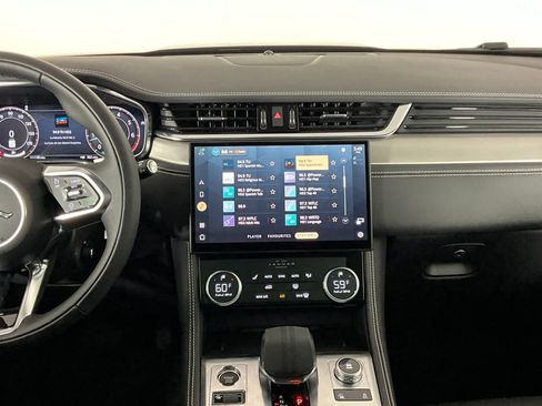 Certified 2025 Jaguar F-PACE R-Dynamic S AWD/4WD image 12