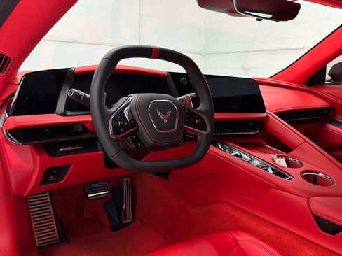 Used 2027 Chevrolet Corvette Grand Sport w/ Z52 Sport Performance Package RWD image 18