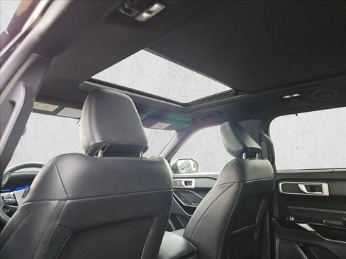 Certified 2022 Ford Explorer ST image 25