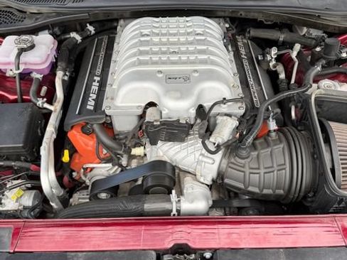 Used 2022 Dodge Challenger SRT Hellcat w/ Plus Package RWD image 11
