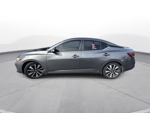 Used 2022 Nissan Sentra SV w/ SV Premium Package FWD image 9