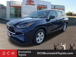 Used 2021 Toyota Highlander LE 360° Tour