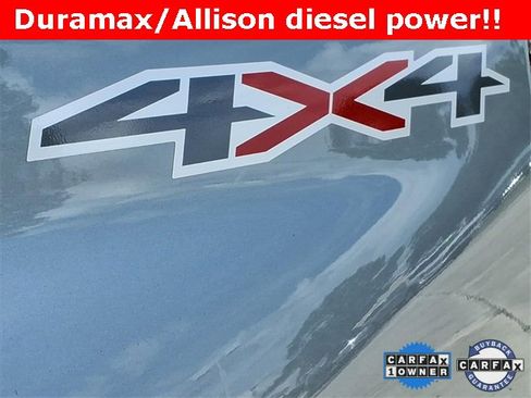 Used 2024 Chevrolet Silverado 2500 LT image 31