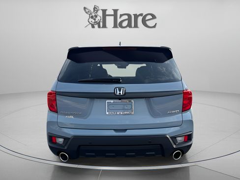 Used 2023 Honda Passport EX-L image 4