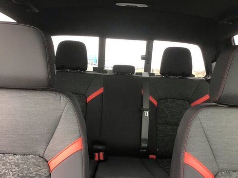 New 2026 Chevrolet Colorado Z71 image 15