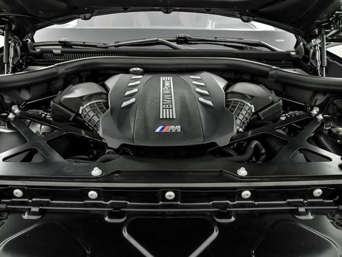 Used 2021 BMW X5 M w/ Competition Package image 17