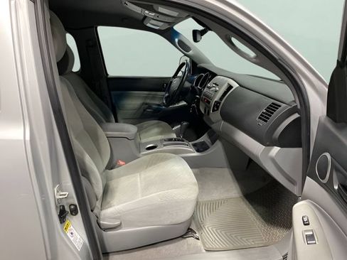 Used 2010 Toyota Tacoma 4x4 Access Cab V6 image 19