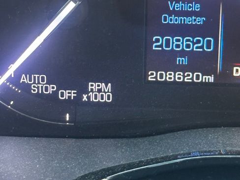 Used 2017 Cadillac XT5 Premium Luxury image 11